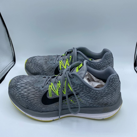 Nike Zoom Winflo 5 Shoes Running Training Sneakers AV8011-011, Men's Size 11 - Picture 9 of 13